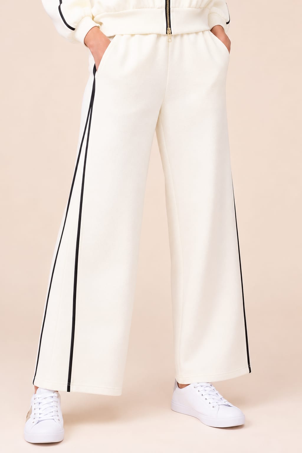 Pantalon à jambe large avec bandes contrastantes vue de face pour femme Alison Sheri