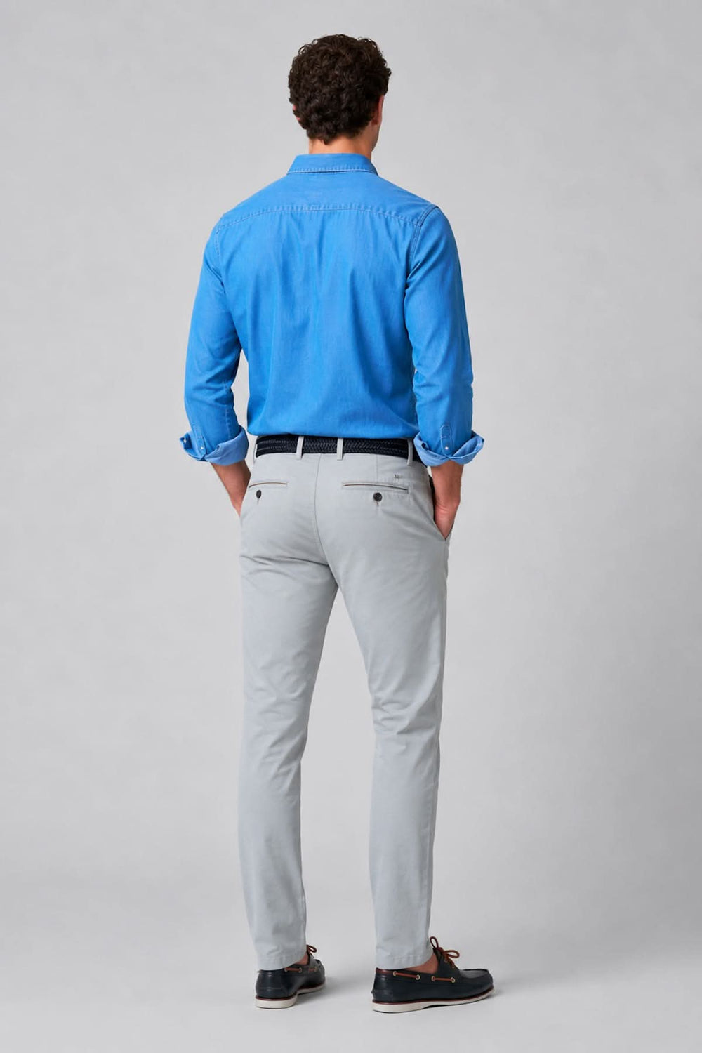 Back view of the Meyer men's beige slim-fit chinos with a braided waistband - Valérie Simon
