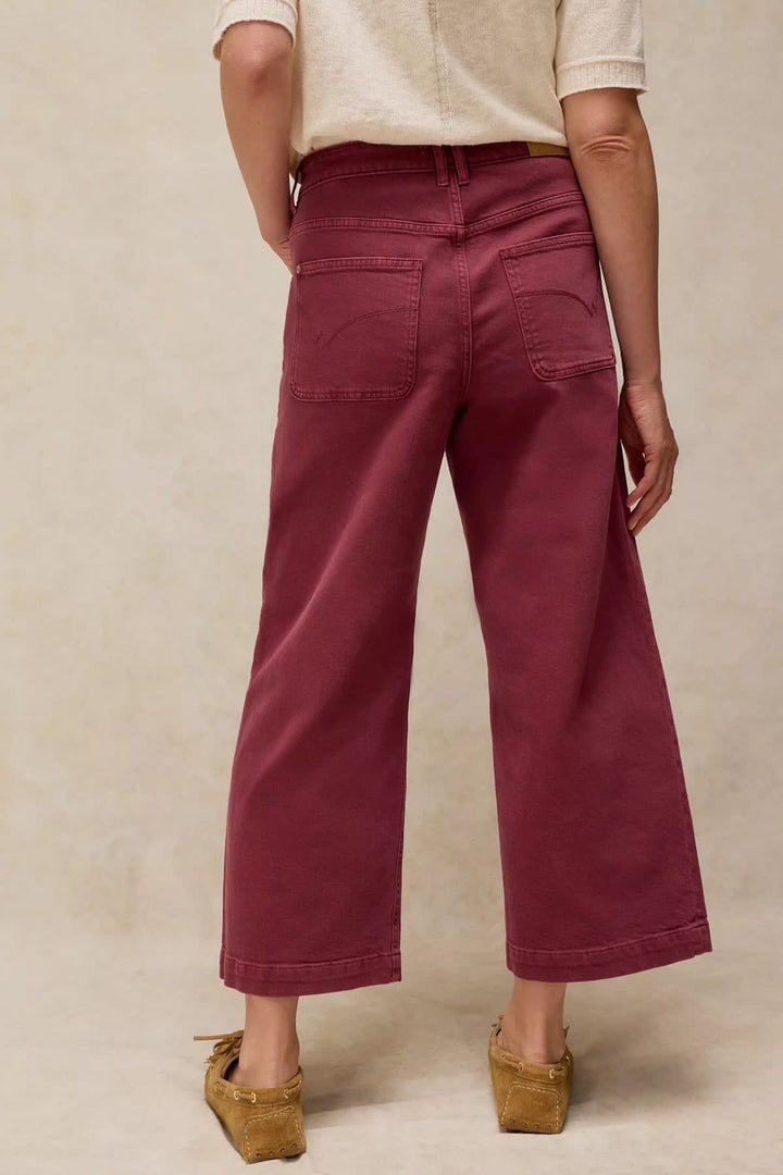 Vue de côté pantalon jean évasé femme bleu clair White Stuff - Valérie Simon