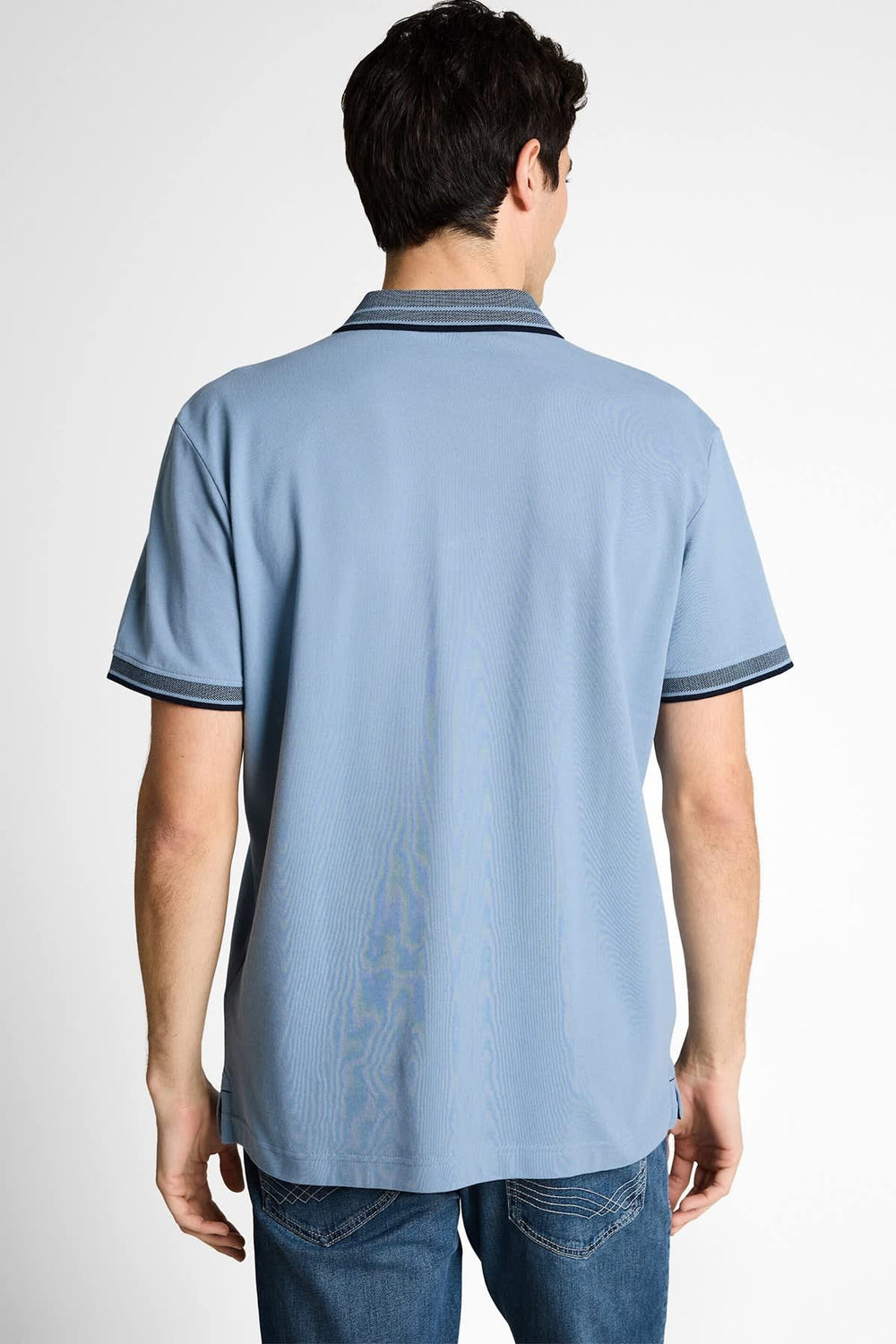 Front view of a blue Tom Tailor men's short-sleeve polo shirt with a classic collar - Valérie Simon