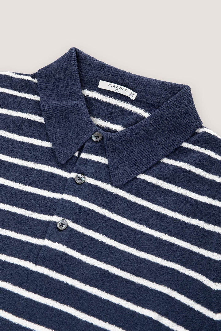 Vue frontale polo rayé bouclette Circolo pour homme marine - Valérie Simon