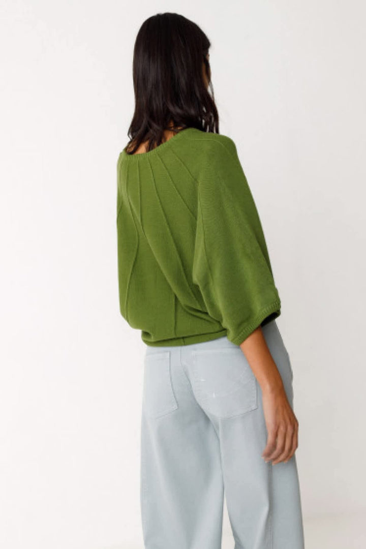 Side view of the OLAIA-GOTS women&
