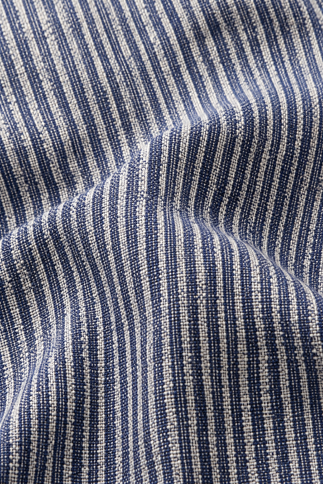 Short-sleeved striped shirt