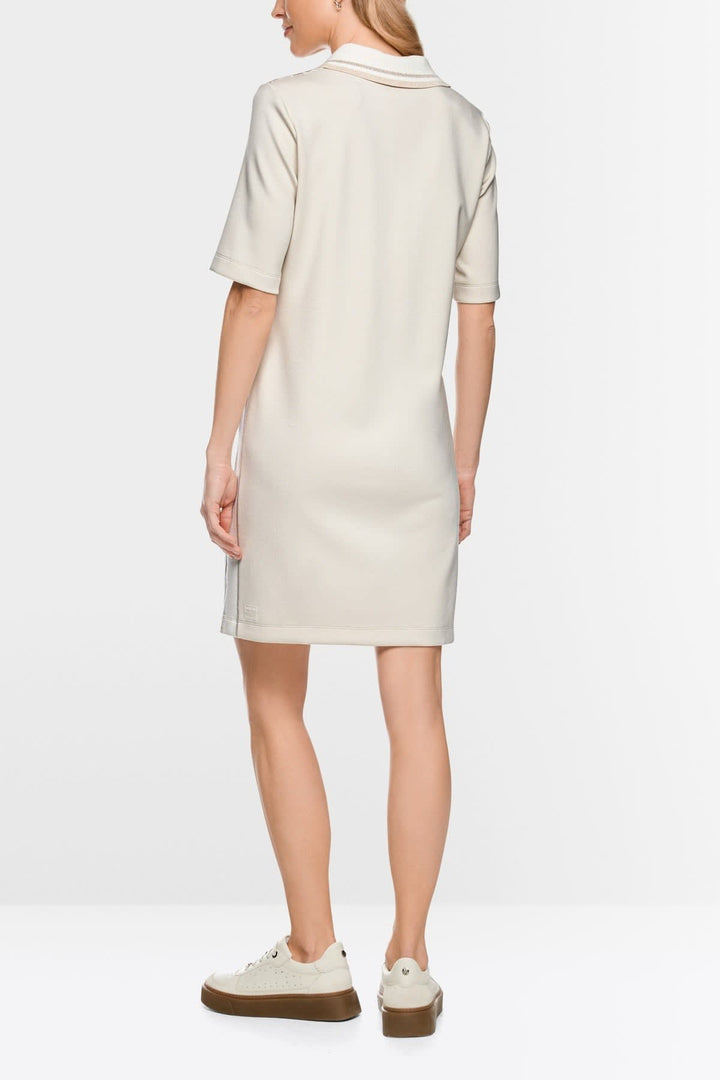 Vue de face robe polo texturée Marc Cain femme rouge détails élégants - Valérie Simon