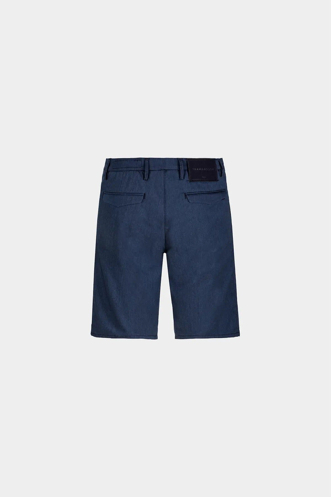 Vue de face short extensible effet denim Tramarossa pour homme bleu avec revers - Valérie Simon