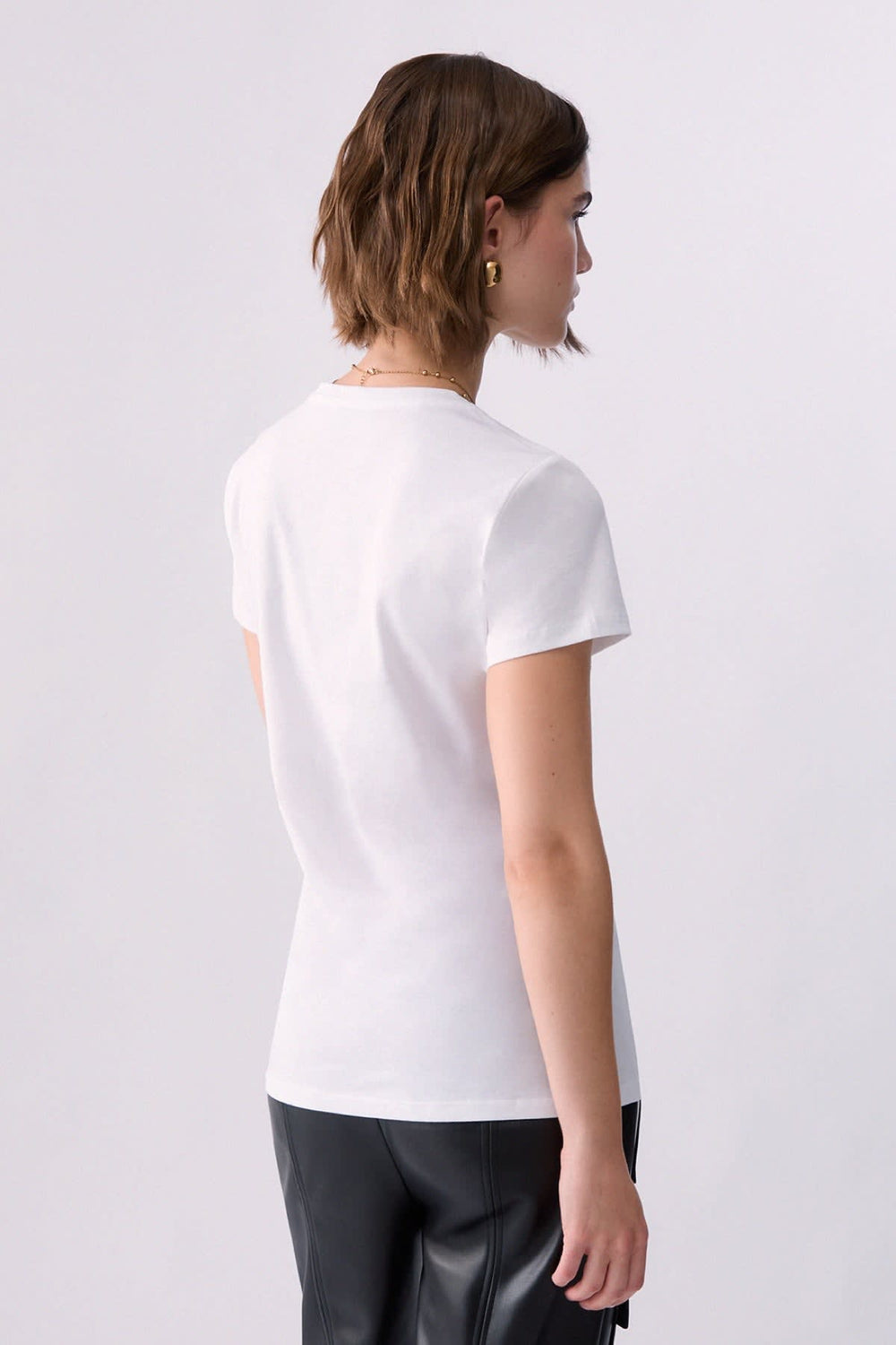T-shirt with floral print and front view logo for women liujo