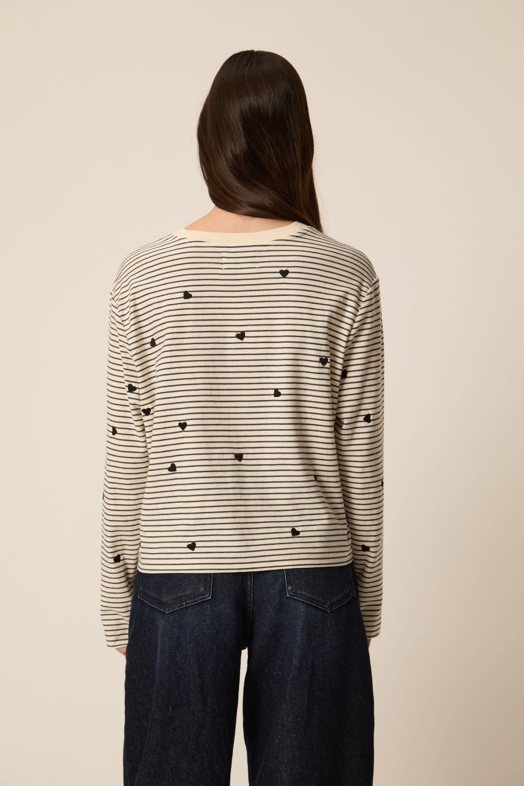 T-shirt rayé à cœurs brodés vue de face pour femme Des Petits Hauts