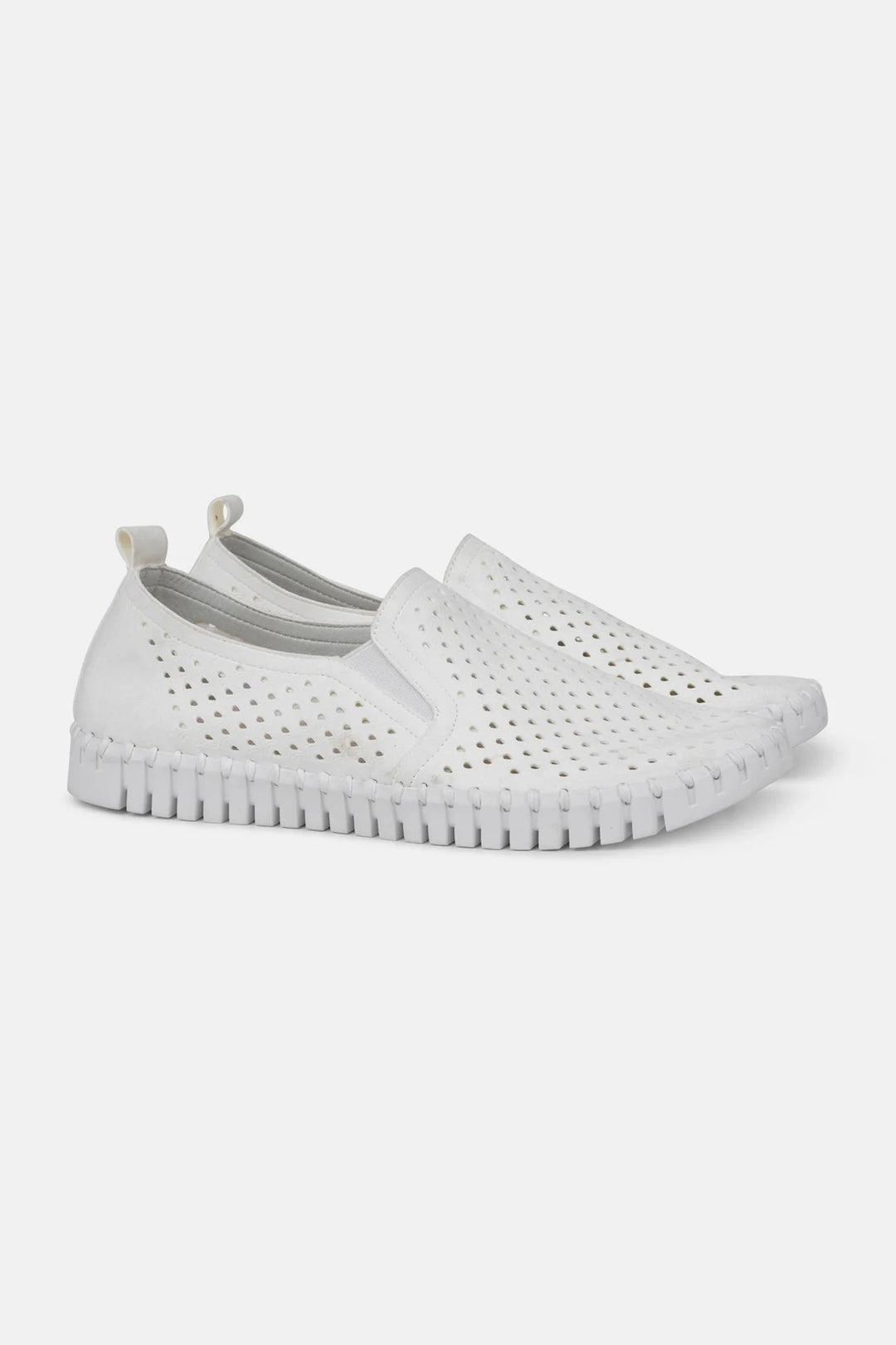 Chaussure slip-on perforée
