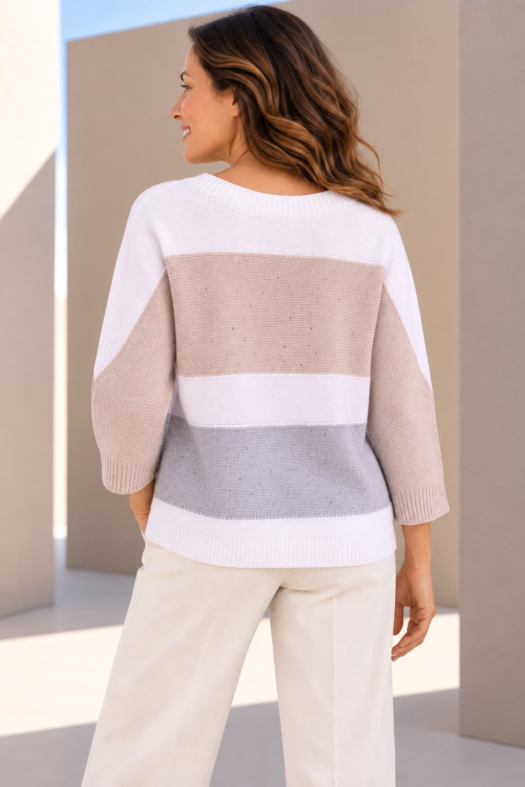 Tricot à blocs contrastants vue de face pour femme kennys