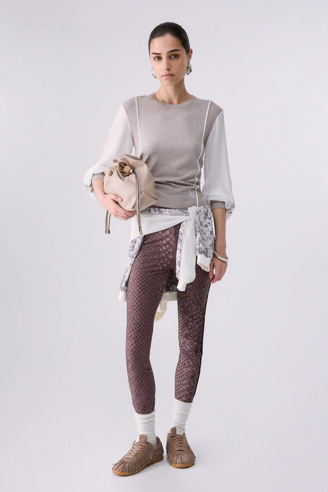 Two-material knit with contrasting sleeves, front view for women liujo