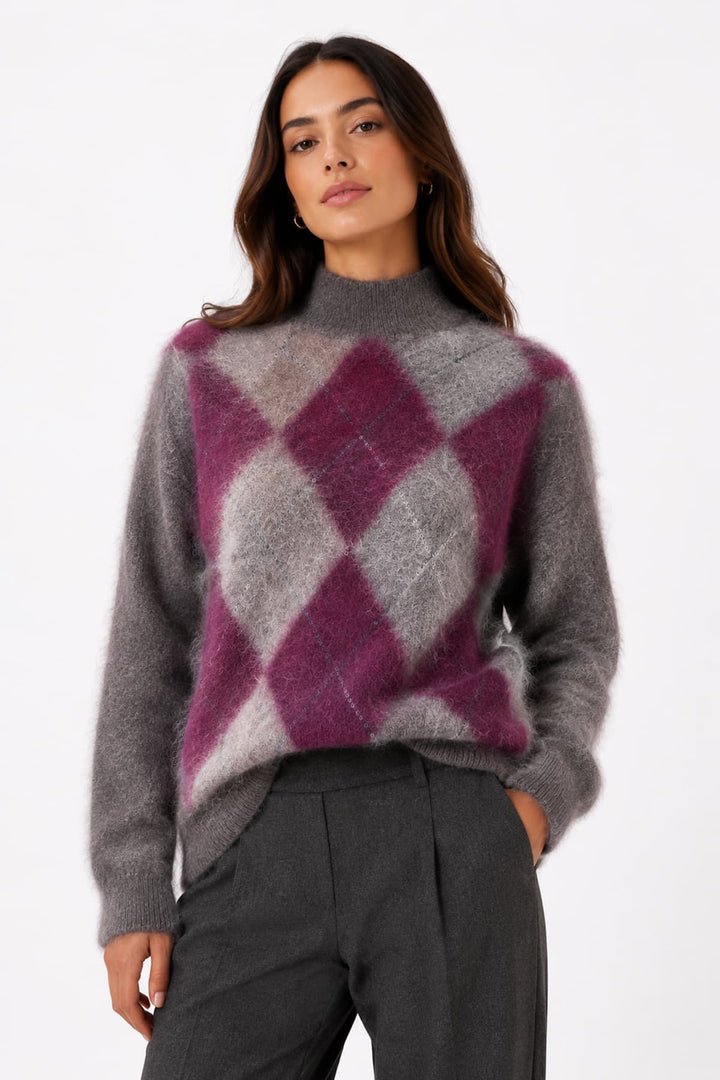 Vue de face tricot à losanges gris Repeat Cashmere femme avec texture duveteuse - Valérie Simon