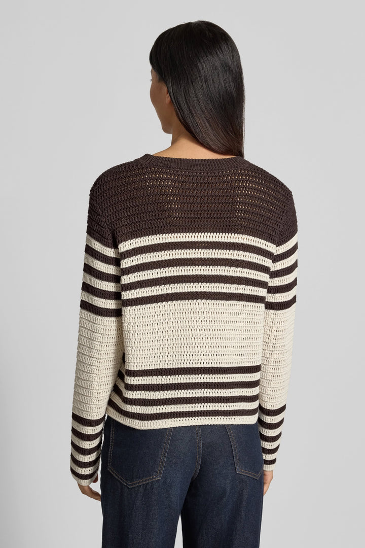 Tricot Lesley ajouré à rayures vue de face pour femme Brax