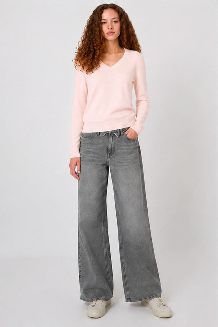 Organic cashmere V-neck sweater 