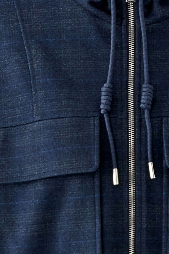 Veste en jersey à carreaux vue de face pour femme Oui