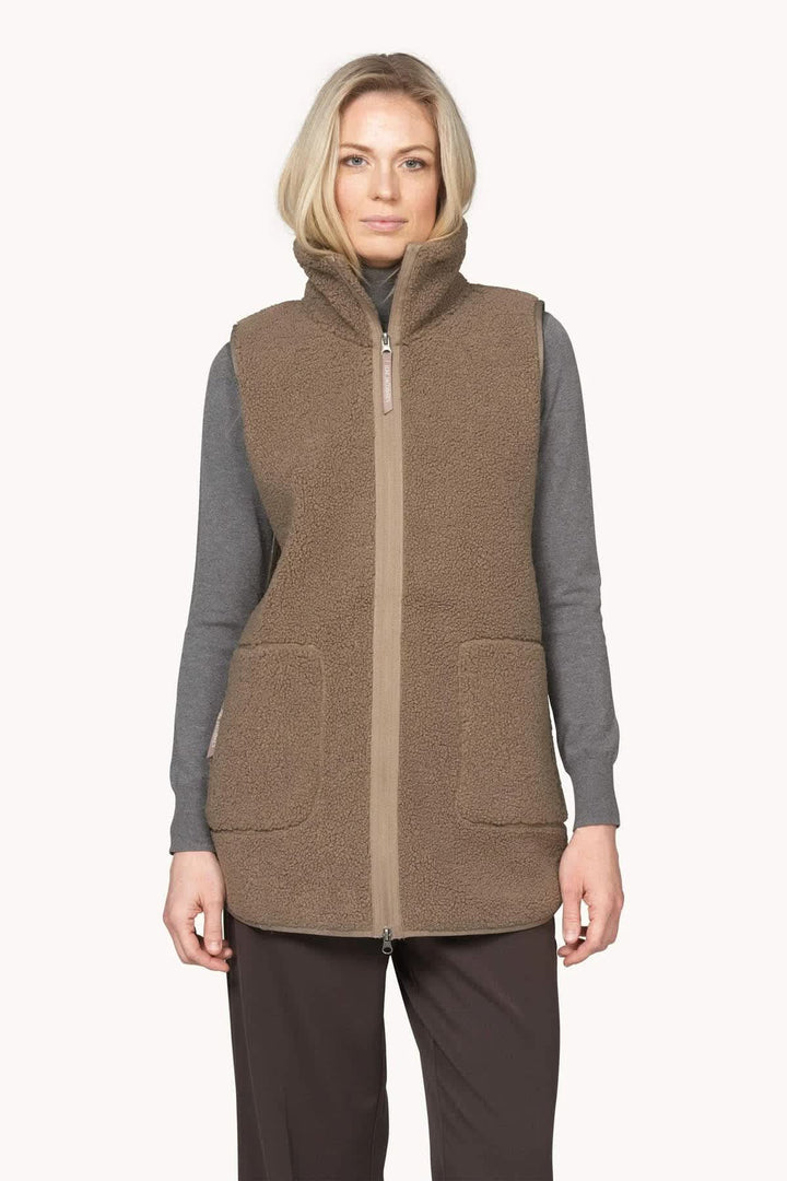 Veste longue sans manches en sherpa pour femme Ilse Jacobsen