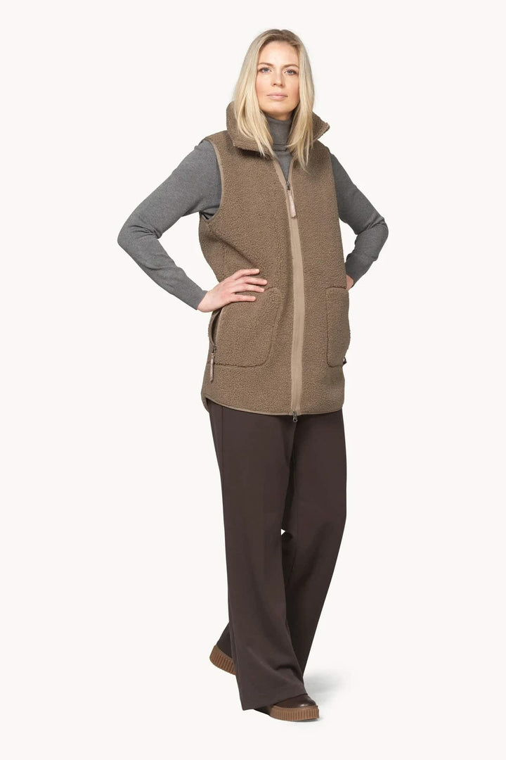 Veste longue sans manches en sherpa pour femme Ilse Jacobsen