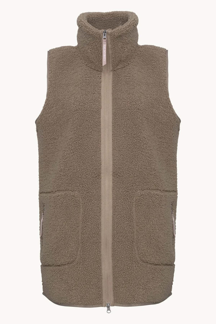 Veste longue sans manches en sherpa vue de face pour femme Ilse Jacobsen
