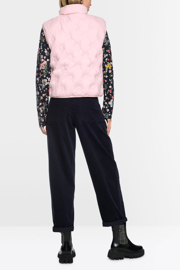 Veste sans manches matelassée effet teddy vue de face pour femme Marc Cain