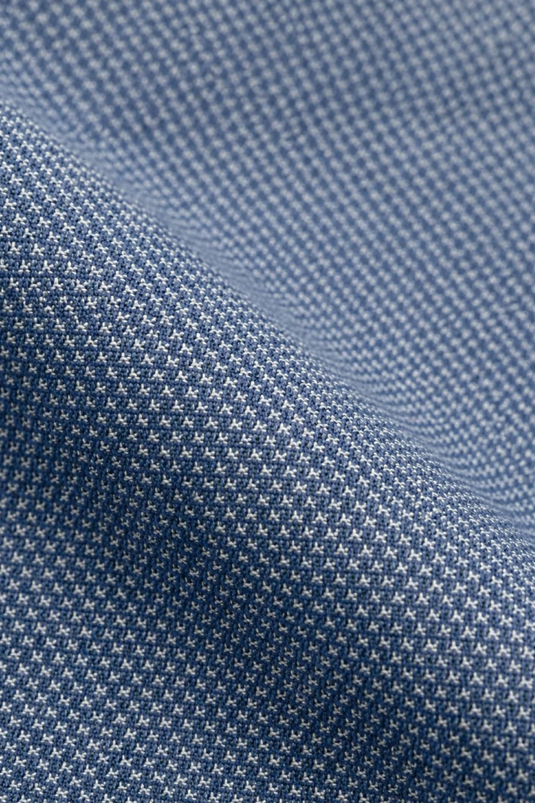 Front view of the Lief Horsens textured men&