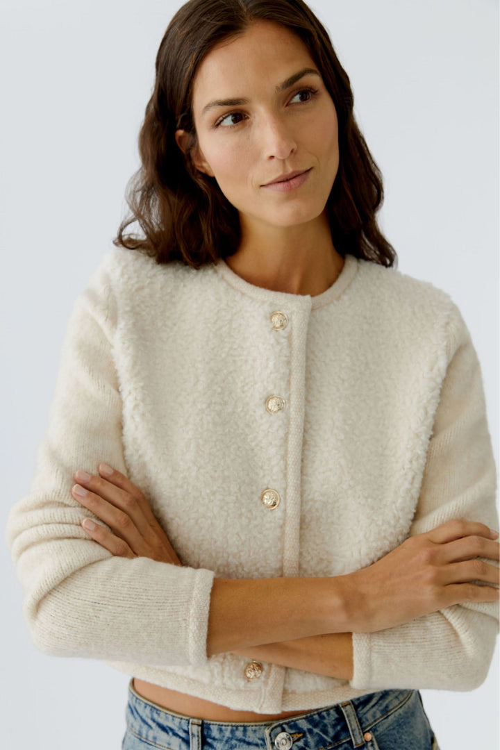 Cardigan court effet bouclette, boutons dorés