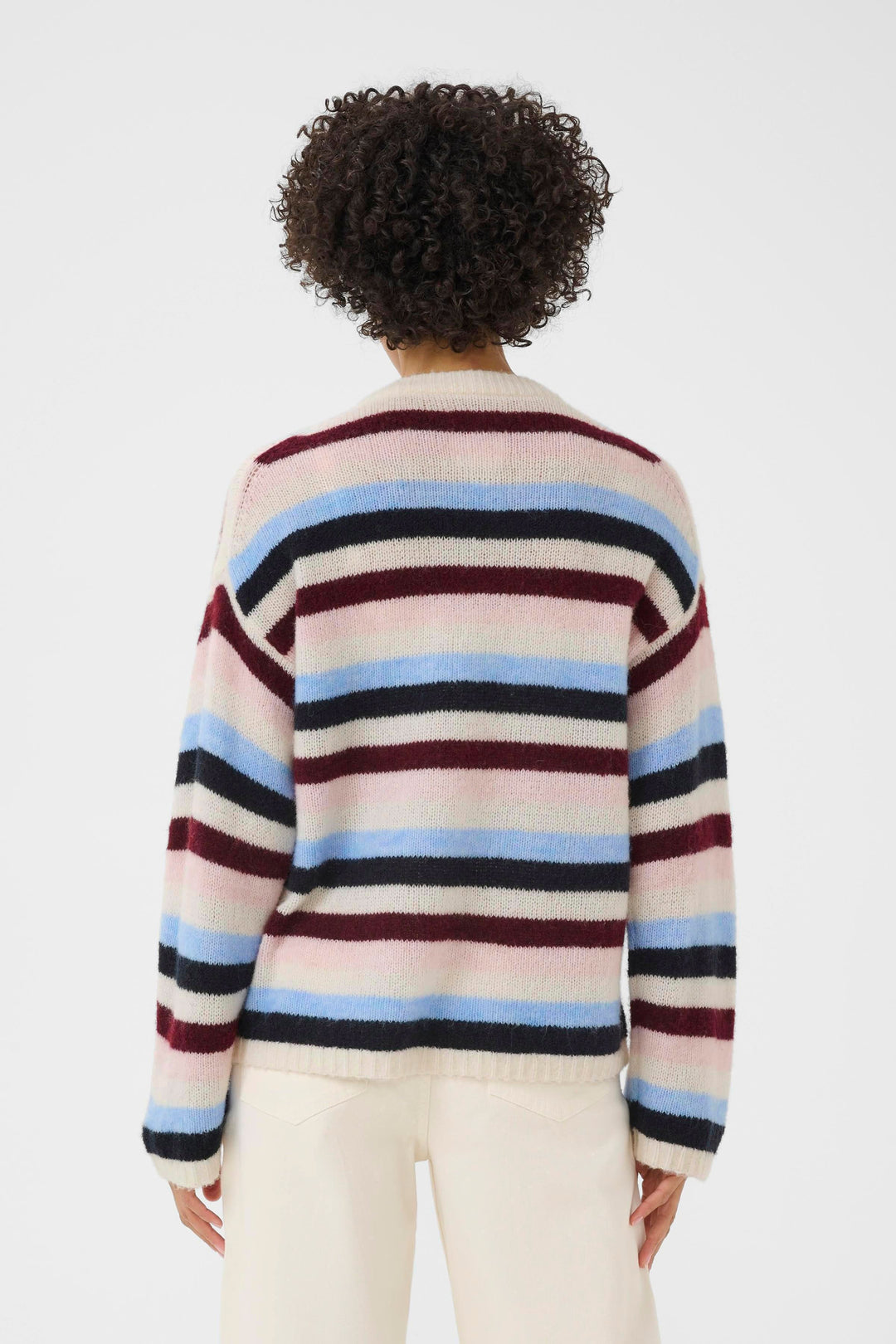 Tricot Spence à rayures multicolores avec manches longues, parfait pour un style décontracté et confortable.