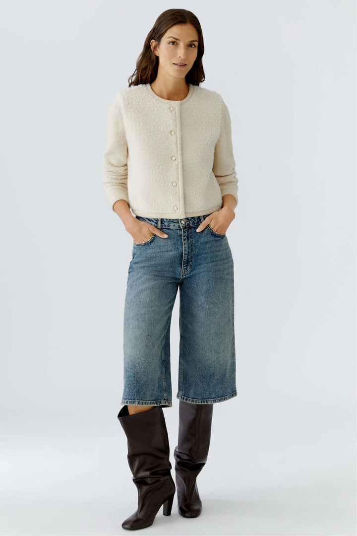 Cardigan court effet bouclette, boutons dorés